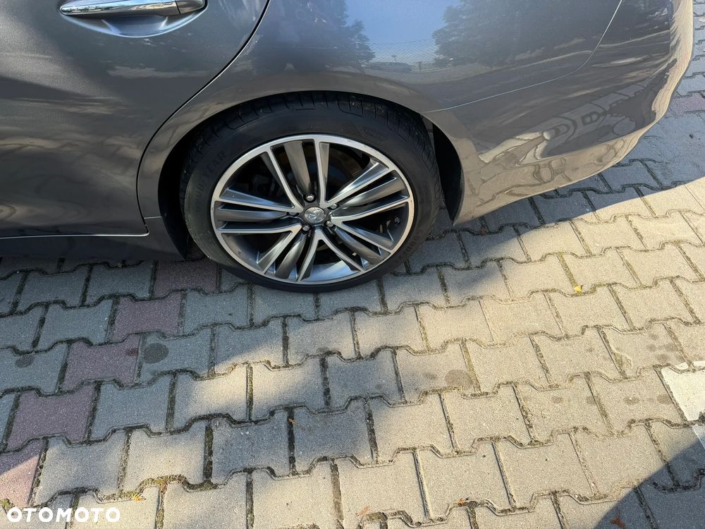 Infiniti Q50 - 18