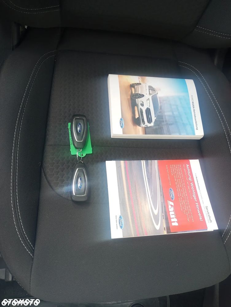 Ford Kuga 2.0 TDCi AWD Titanium - 26