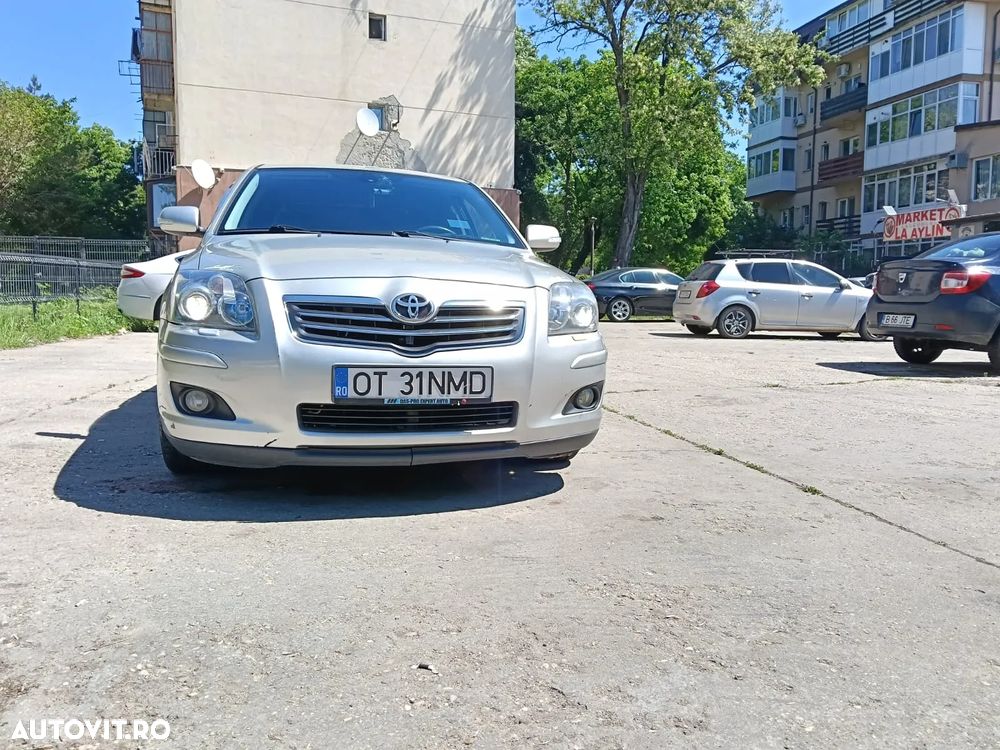 Toyota Avensis 2.2 D-CAT Executive - 21