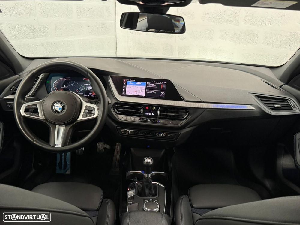 BMW 116 d Pack Desportivo M - 2