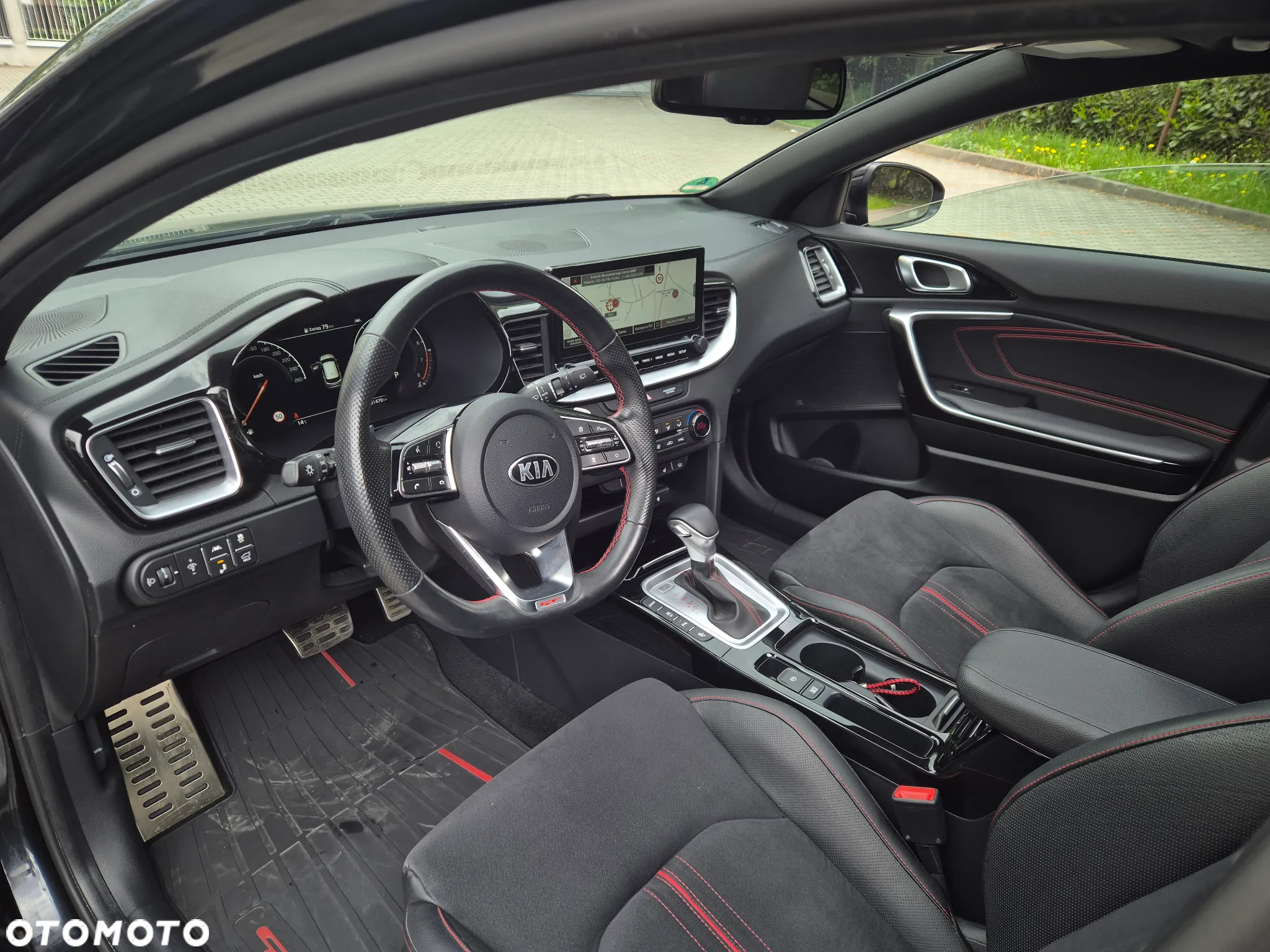Kia ProCeed 1.6 T-GDI GT DCT - 10