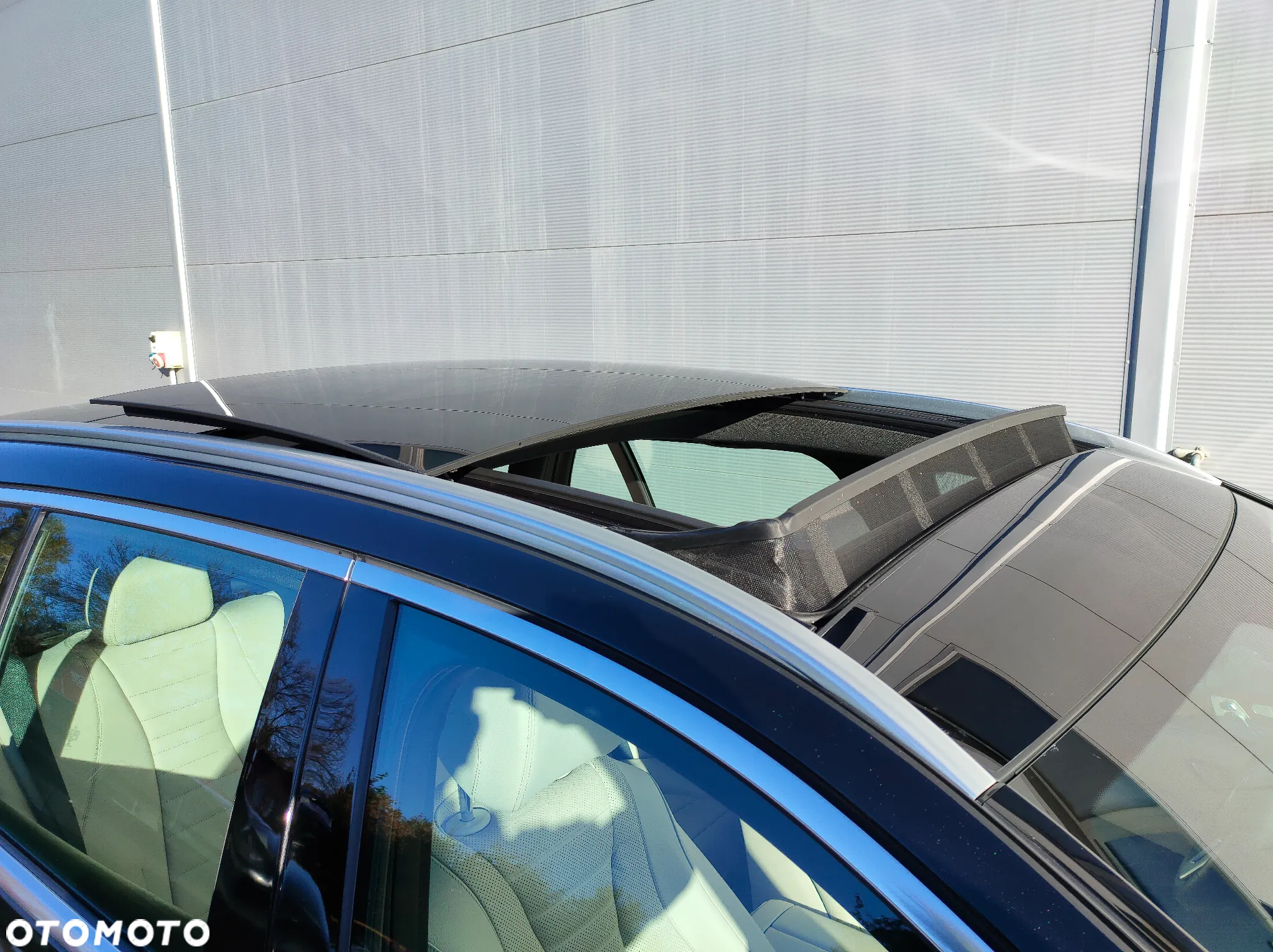 Mercedes-Benz Klasa E 450 4Matic T 9G-TRONIC AMG Line - 22