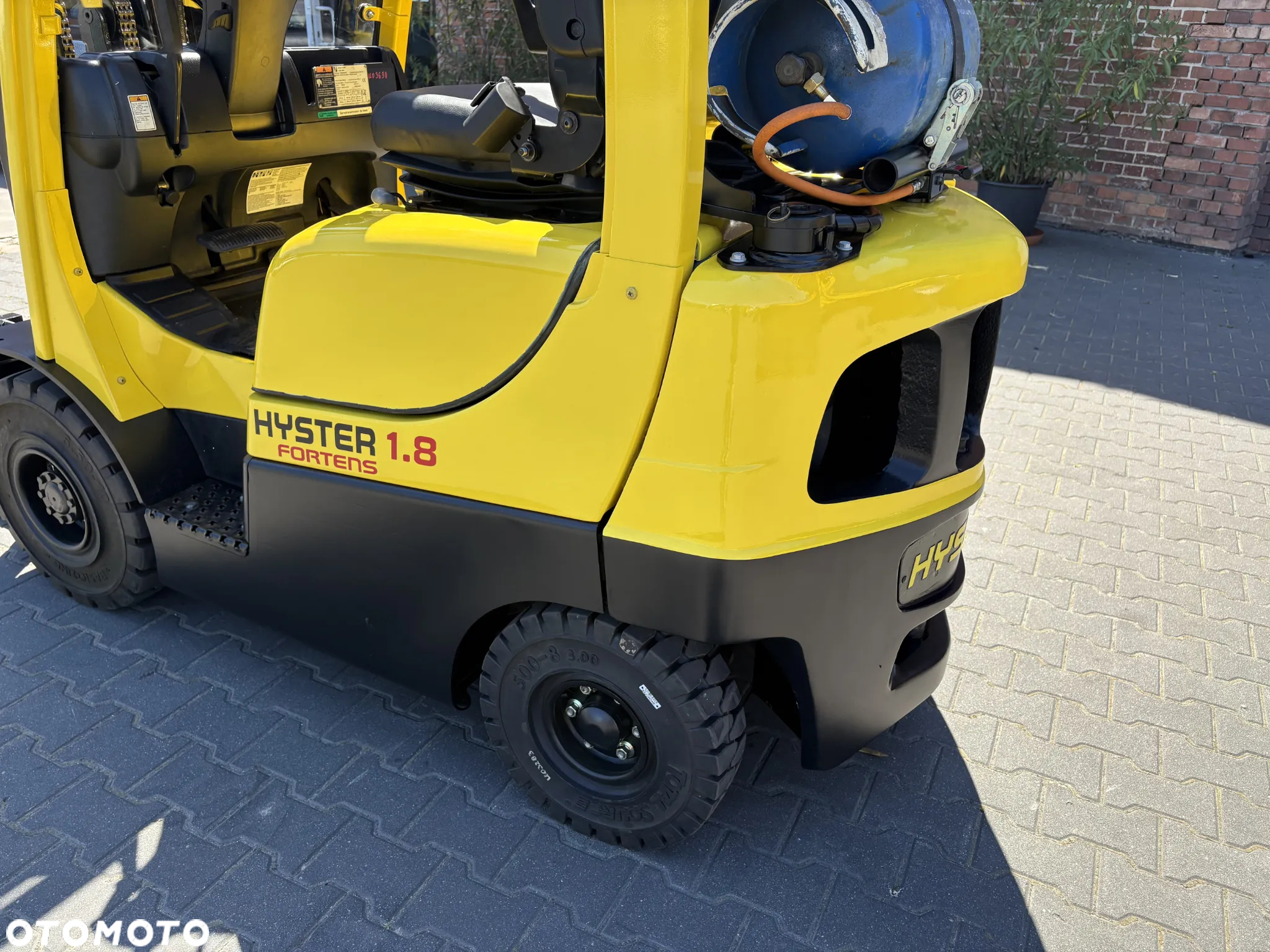 Hyster H1.8FT - 17