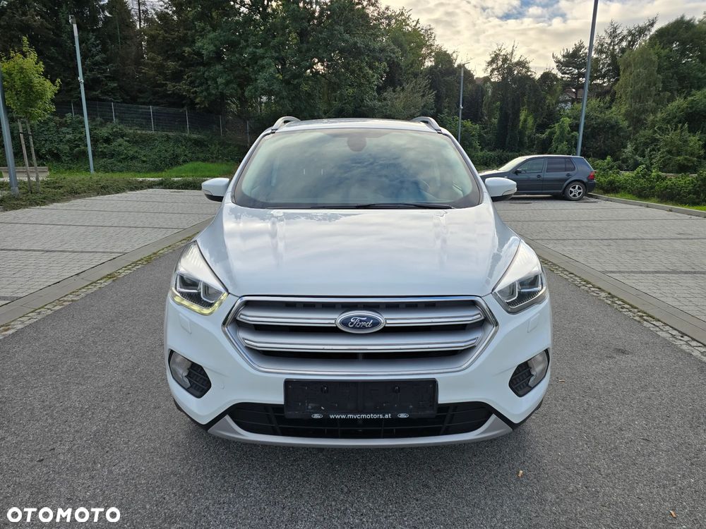 Ford Kuga - 1