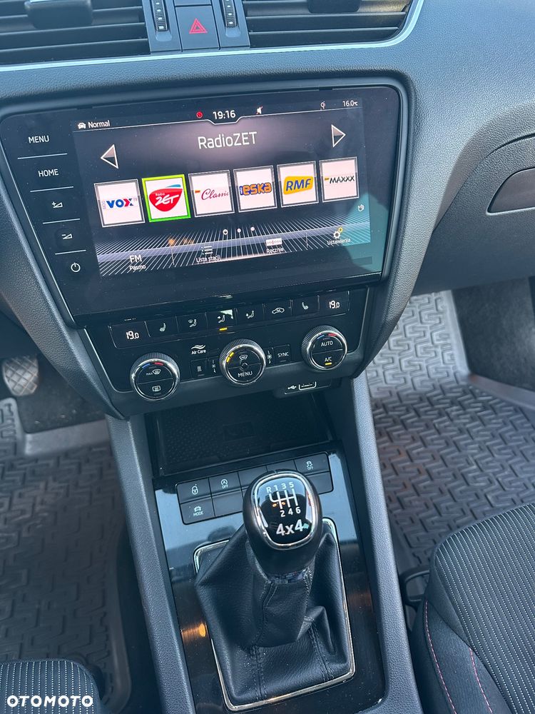 Skoda Octavia 2.0 TDI 4x4 Clever - 12