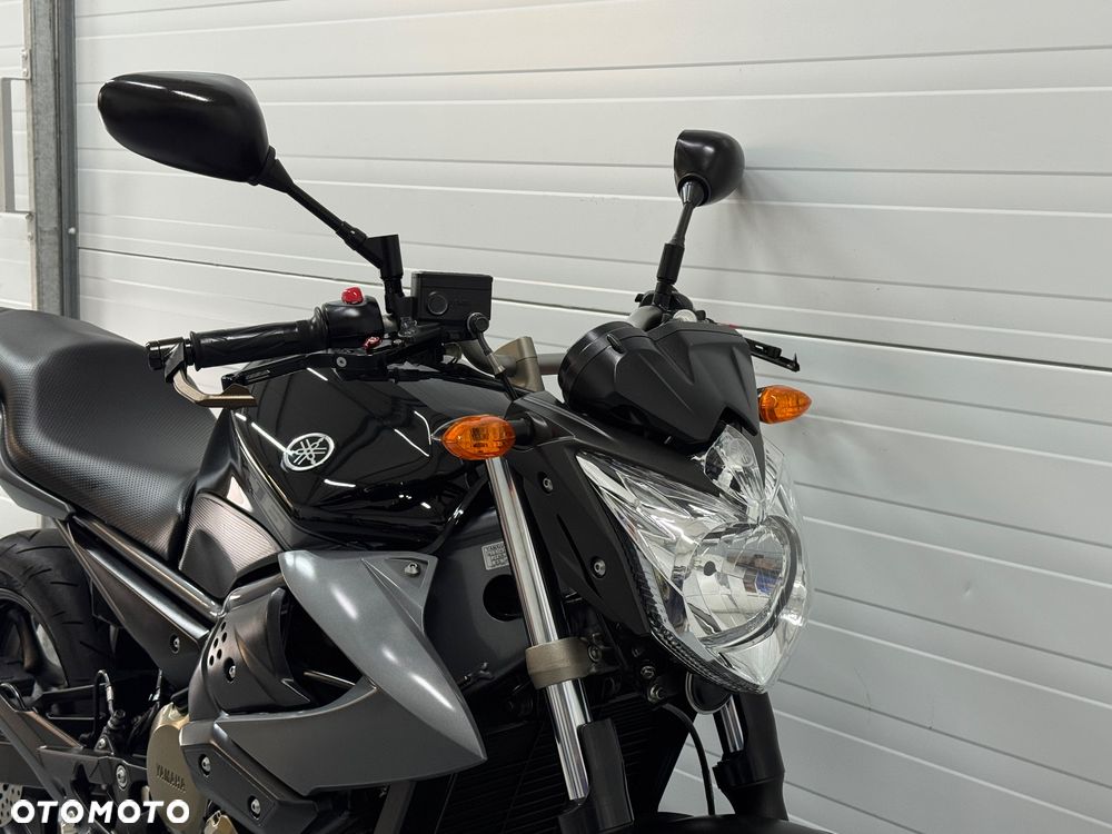 Yamaha XJ - 12