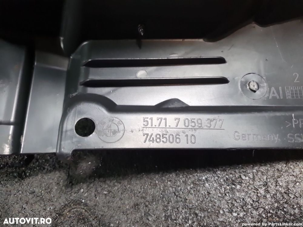 Carenaj roata stanga fata BMW 3 V (E90) [ 2004 - 2012 ] 320 i (N46 B20..) 110KW|150HP 74850610 OEM 51717059377 - 3