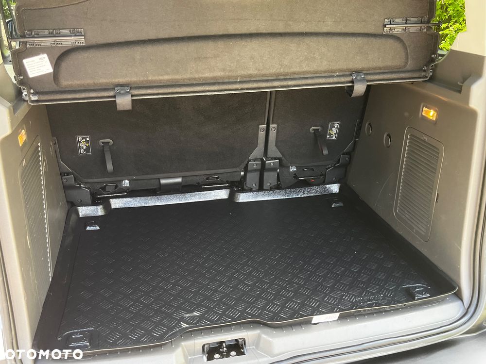Ford Tourneo Connect - 34