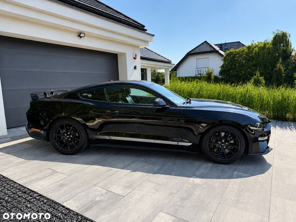 Ford Mustang 5.0 V8 GT - 8
