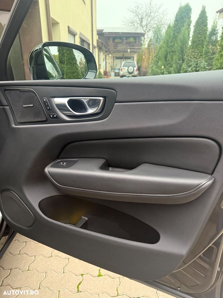 Volvo XC 60 B5 B AWD Geartronic RDesign - 26