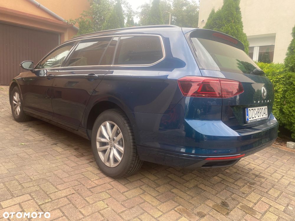 Volkswagen Passat 2.0 TDI SCR DSG Business - 6