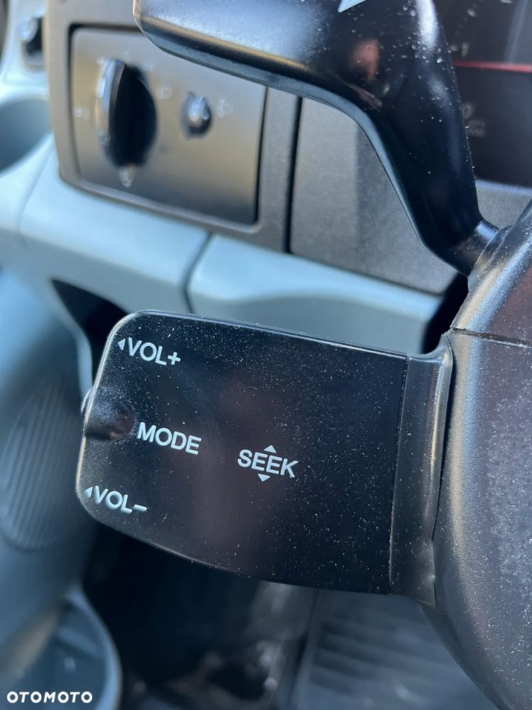 Ford Transit Furgon Brygadowy 6 os. 4x4 L3H3 2.4 TDCI 140KM 4x4 - 15