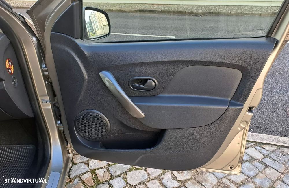 Dacia Logan MCV 0.9 TCe Confort - 21