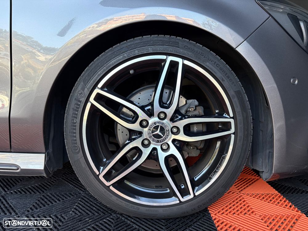 Mercedes-Benz CLA 200 d 7G-DCT AMG Line - 4