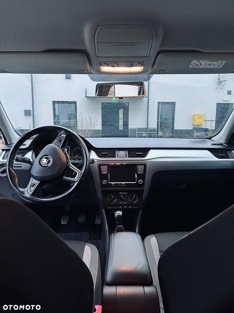 Skoda RAPID 1.6 TDI DPF Ambition - 8