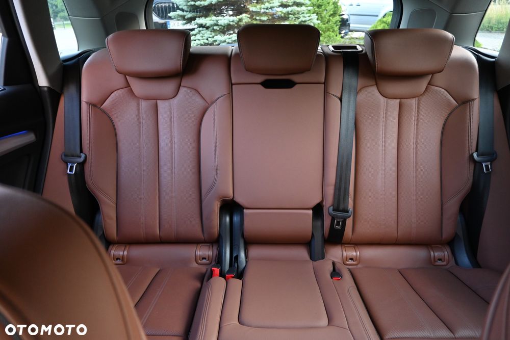 Audi Q5 40 TDI quattro S tronic S line - 25