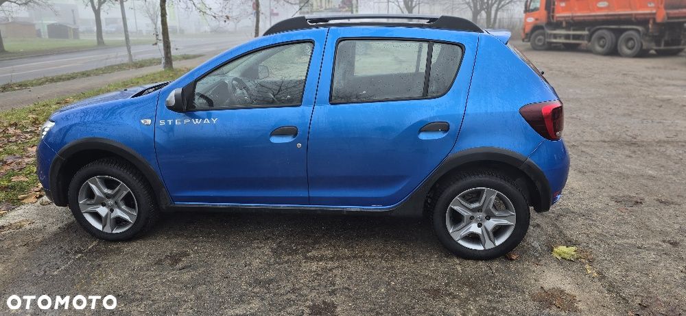 Dacia Sandero Stepway 0.9 TCe Laureate S&S - 1