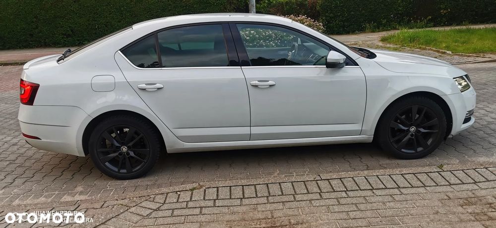 Skoda Octavia 1.5 TSI ACT Style DSG - 14