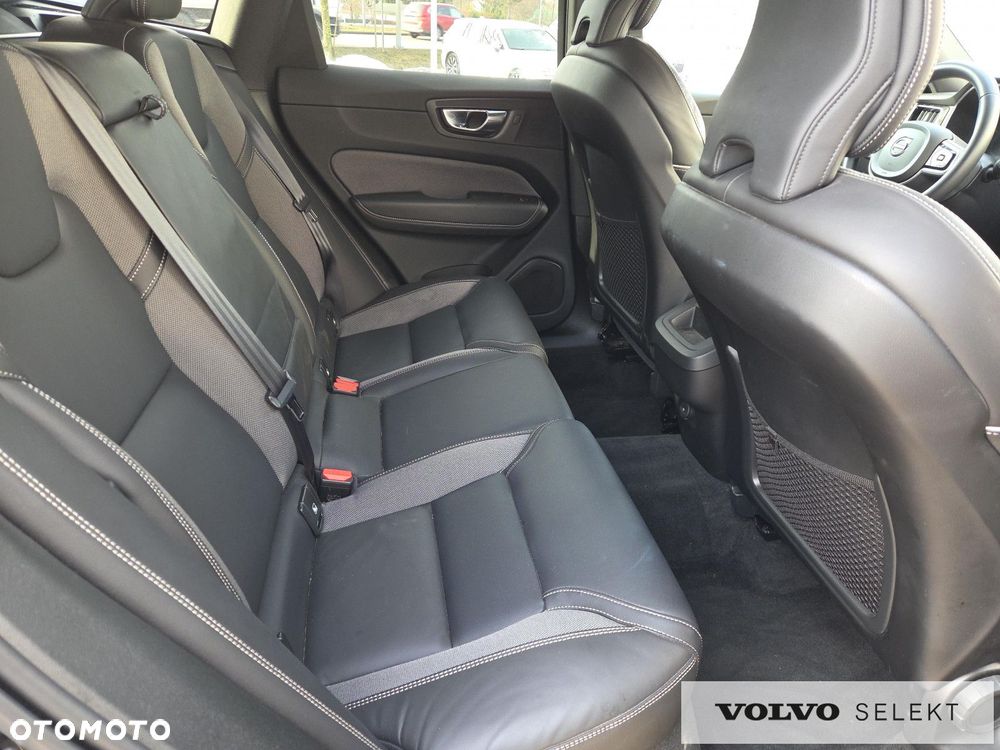 Volvo XC 60 B5 D AWD Geartronic RDesign - 13