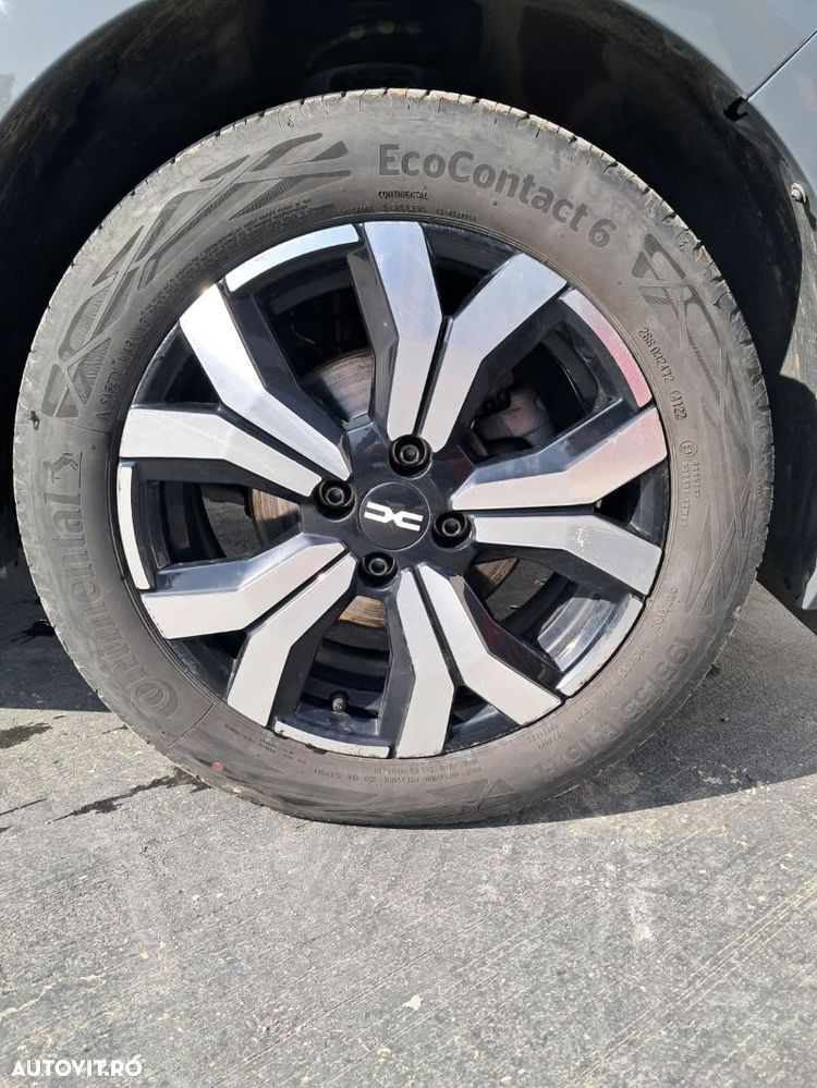 Dacia Logan - 5