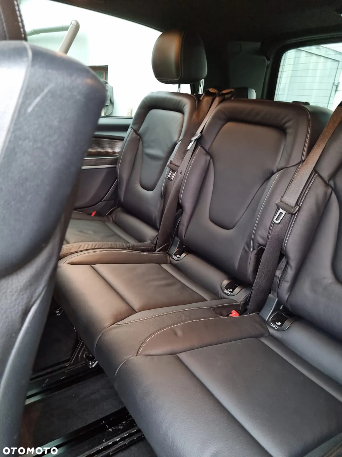 Mercedes-Benz Klasa V 250 d 4-Matic Avantgarde 9G-Tronic (d³ugi) - 5