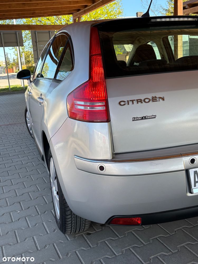 Citroën C4 1.6 16V Exclusive - 8