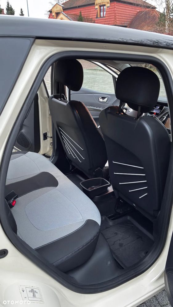 Renault Captur 0.9 Energy TCe Intens - 12