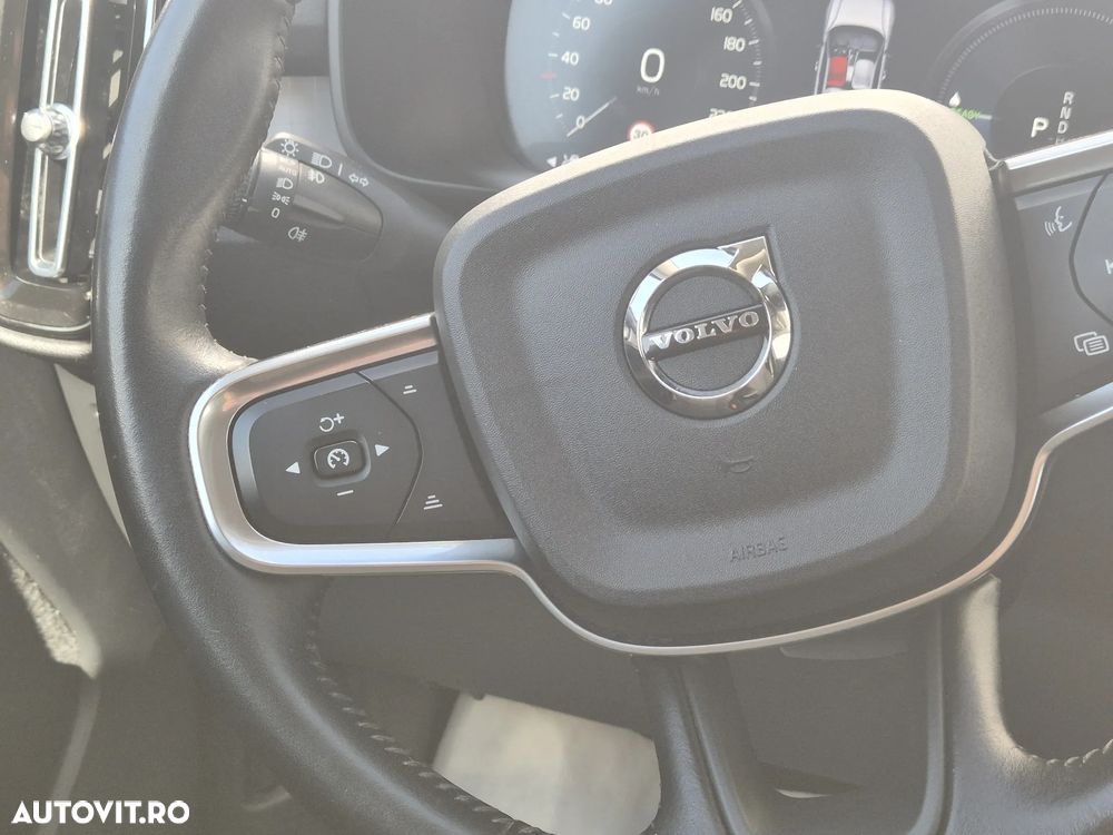 Volvo XC 40 Recharge T5 Twin Engine AT7 Inscription - 15