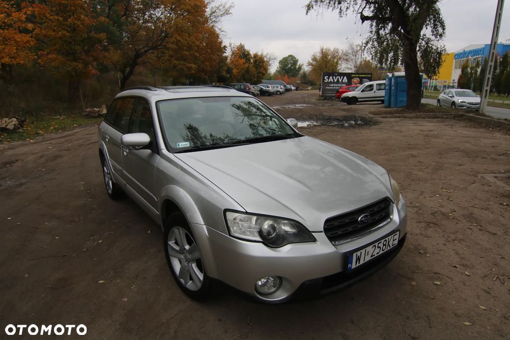 Subaru Outback Legacy 3.0RE NAV/NSE - 2