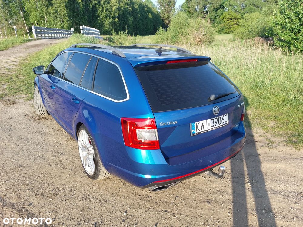 Skoda Octavia 2.0 TDI RS DSG - 25