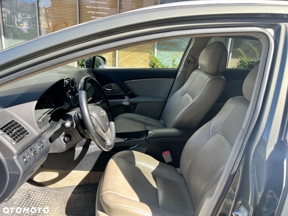 Toyota Avensis 2.2 D-4D Prestige - 5