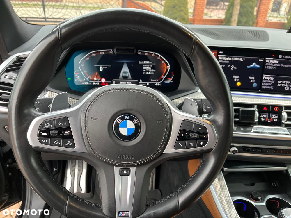 BMW X5 xDrive40i - 12