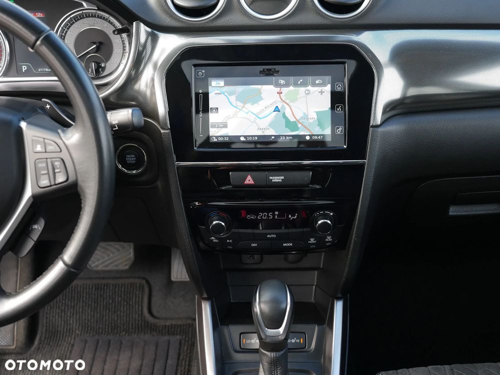Suzuki Vitara 1.5 Strong Hybrid Elegance Sun 4WD AGS - 16