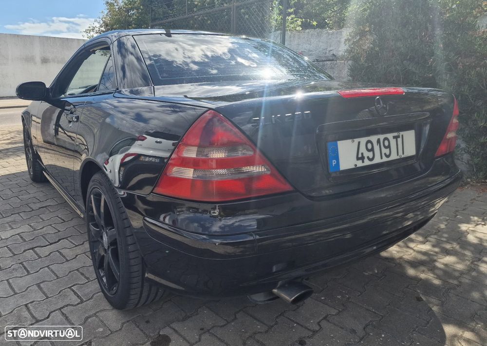 Mercedes-Benz SLK 230 - 4