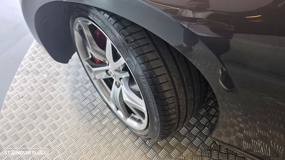 Nissan 370 Z Black Edition - 32