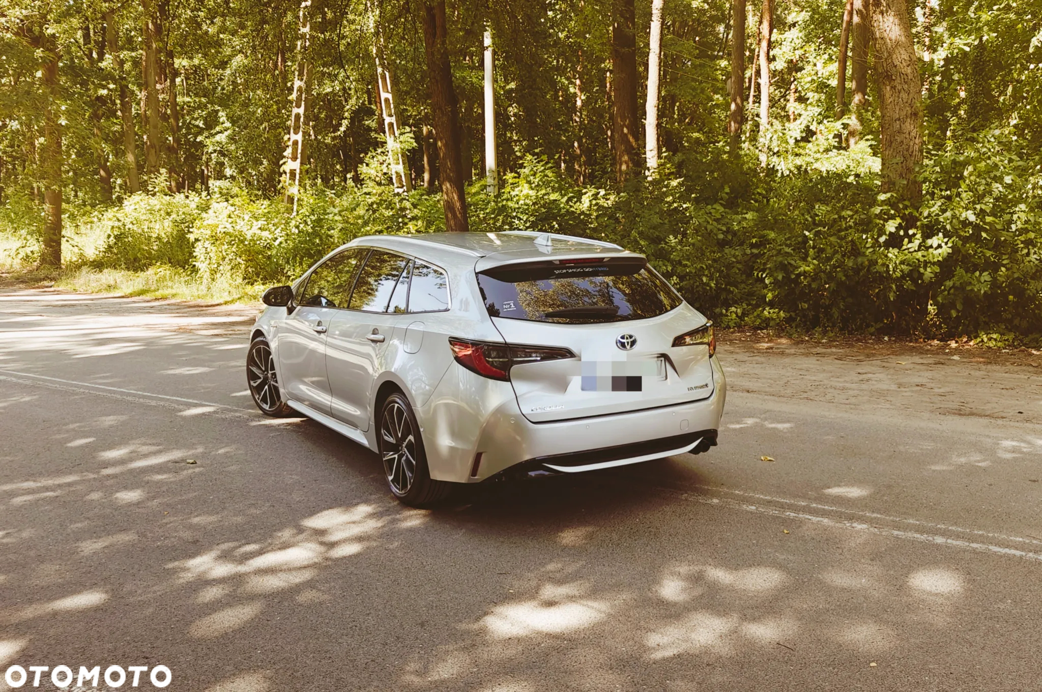 Toyota Corolla 2.0 Hybrid Executive - 5