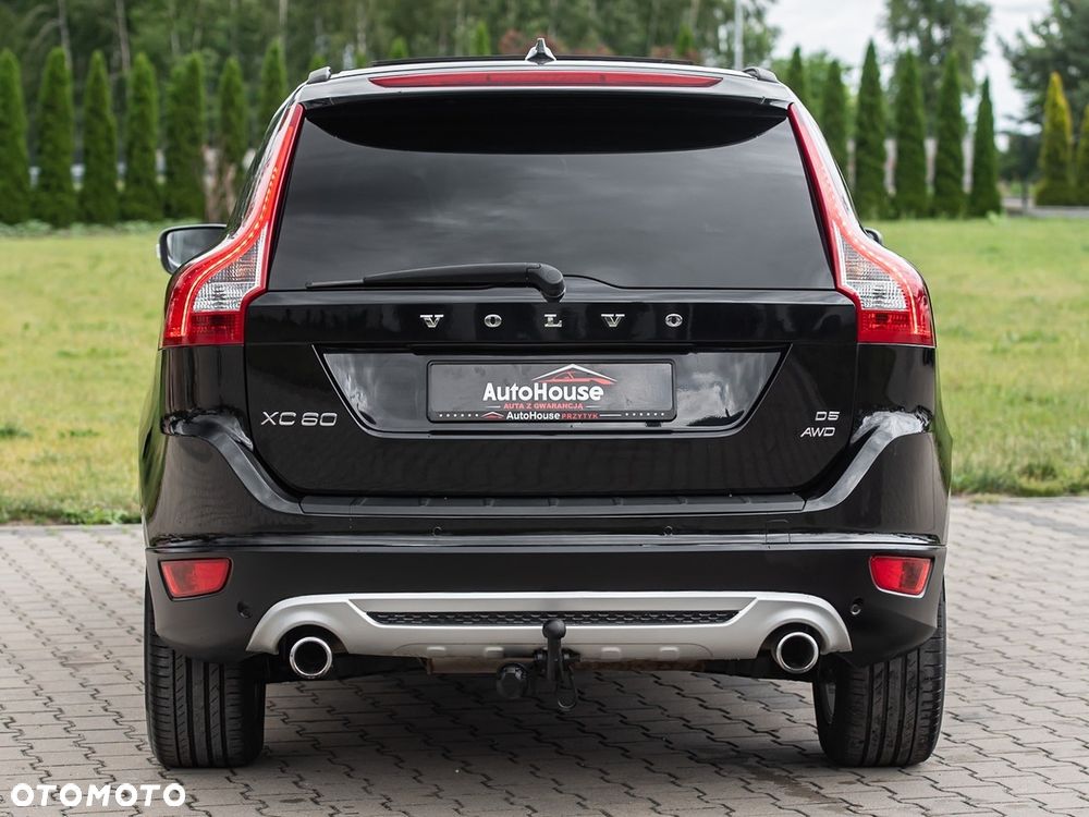 Volvo XC 60 D5 AWD RDesign - 11