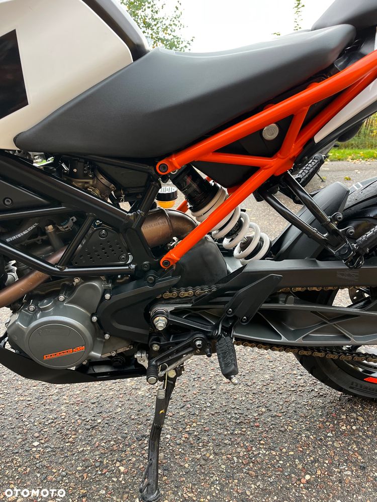 KTM Duke - 11