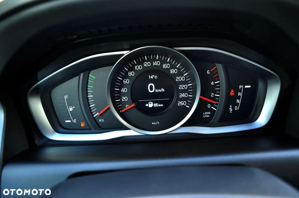 Volvo XC 60 D4 Geartronic Summum - 36