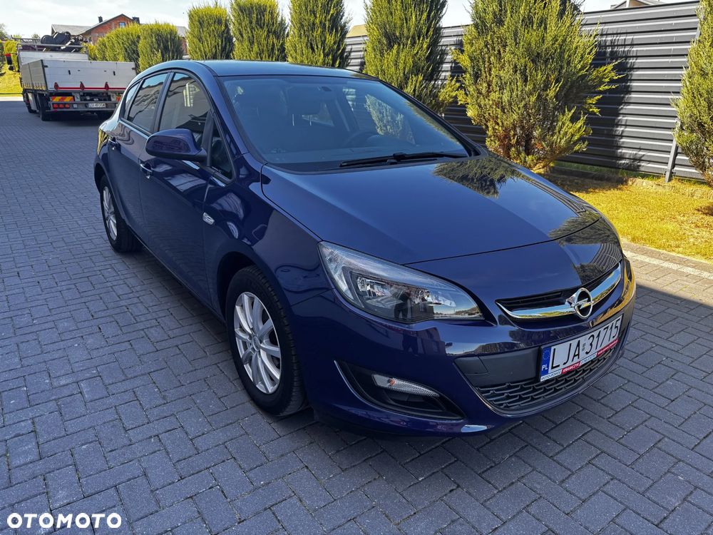 Opel Astra 1.4 EcoFLEX Edition - 4