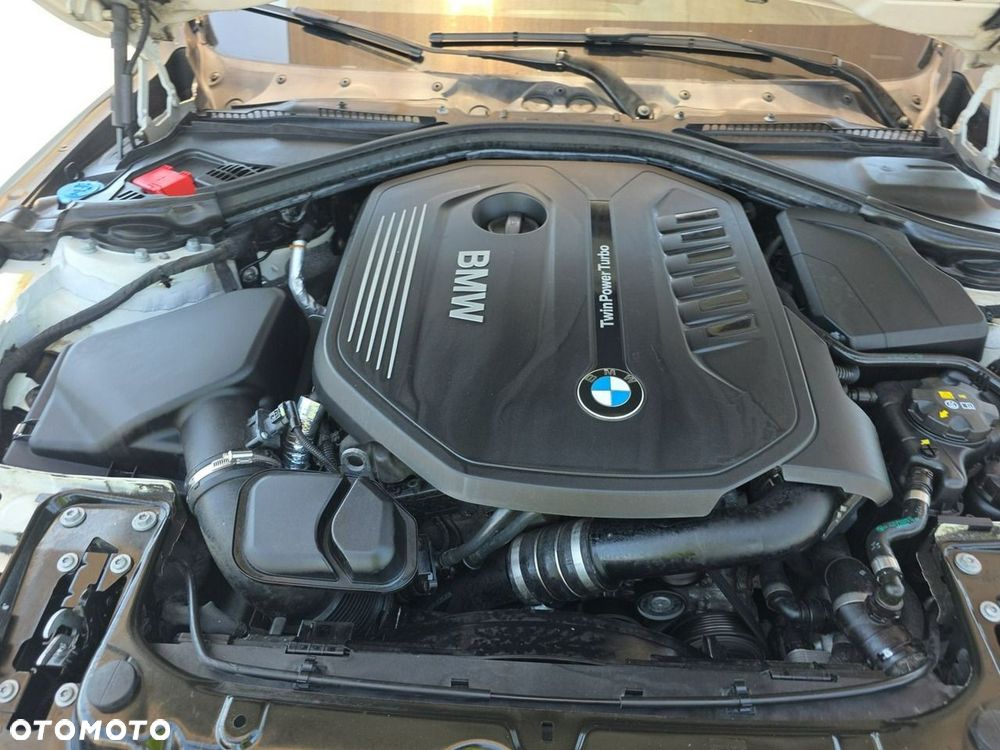 BMW Seria 3 340i M Sport Sport - 12