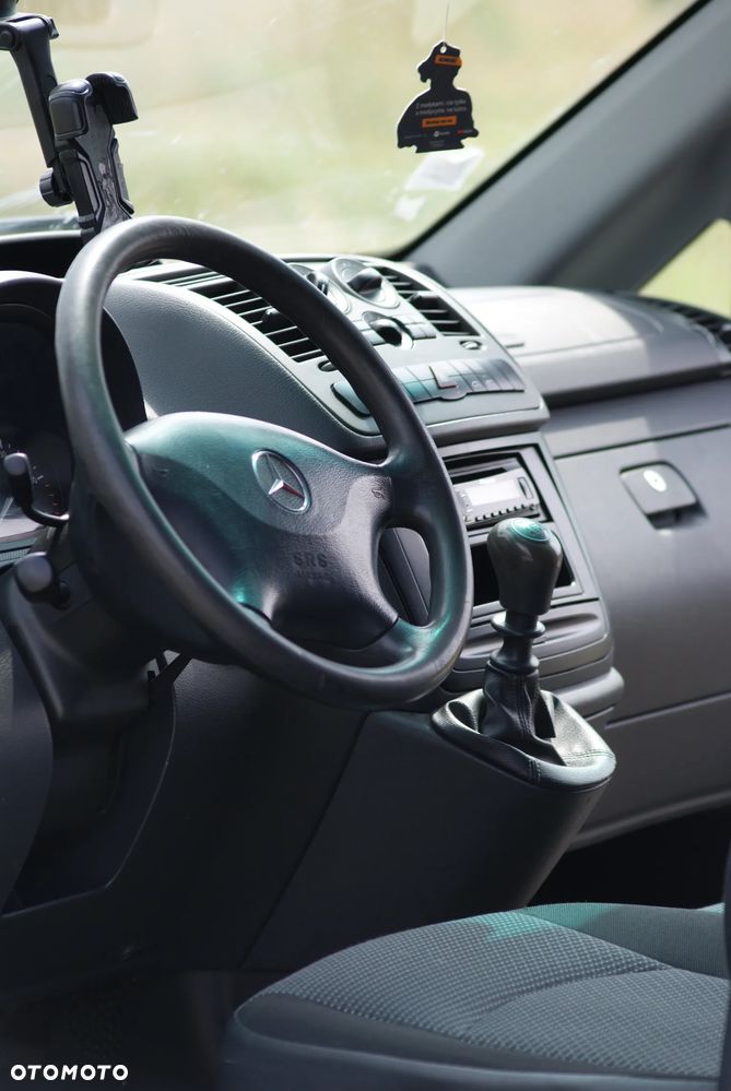 Mercedes-Benz VITO - 18