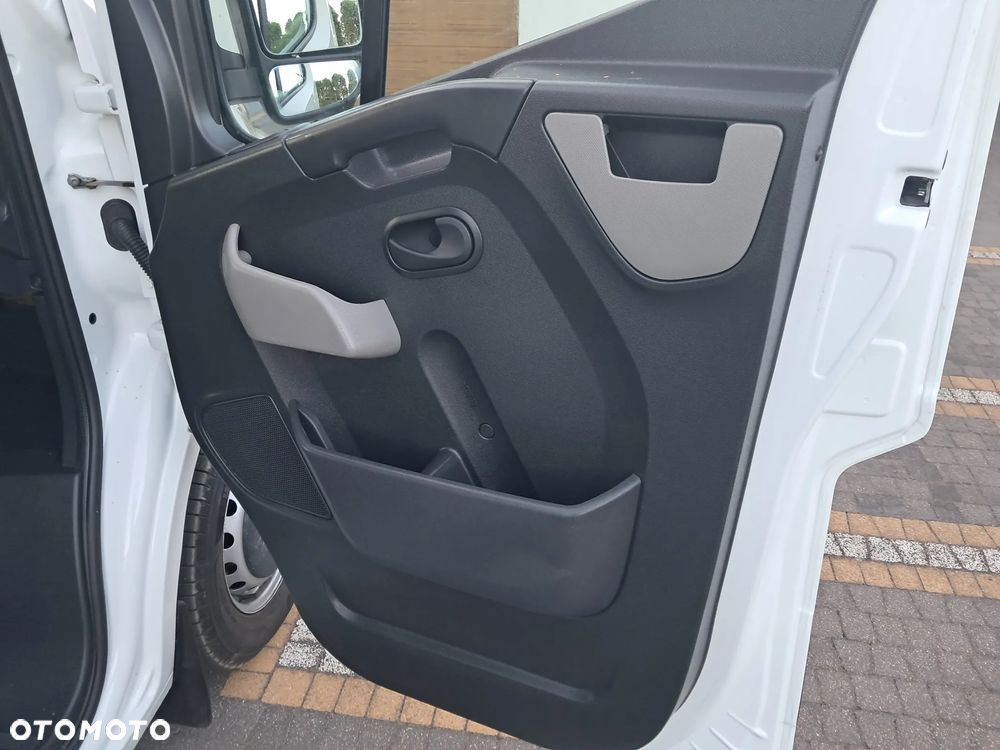 Renault MASTER !!! 2.3 DCI !!! KLIMA !!! SREDNIAK !!! - 20