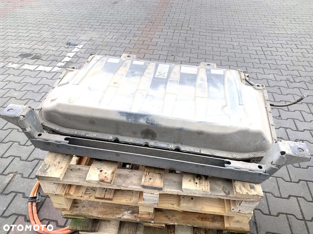 BATERIA HYBRYDA  MERCEDES-BENZ eSPRINTER Skrzynia (B910) 2020 - 2022 Electric (910.633) 85 kW [116 - 3