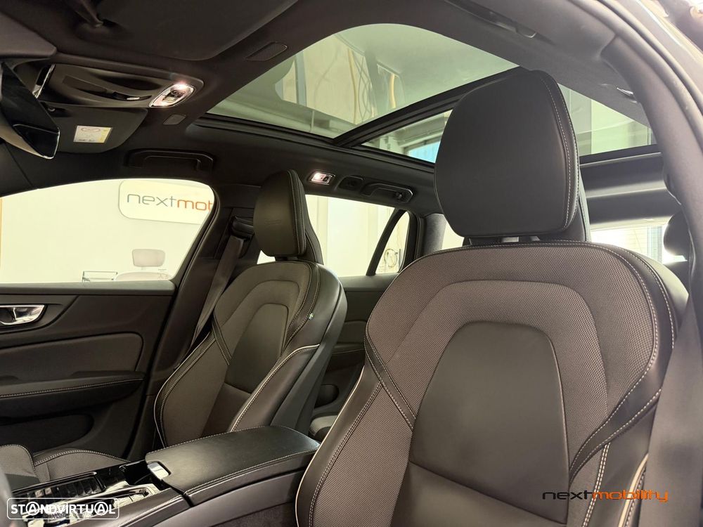 Volvo V60 2.0 T8 AWD TE Polestar Engine - 20