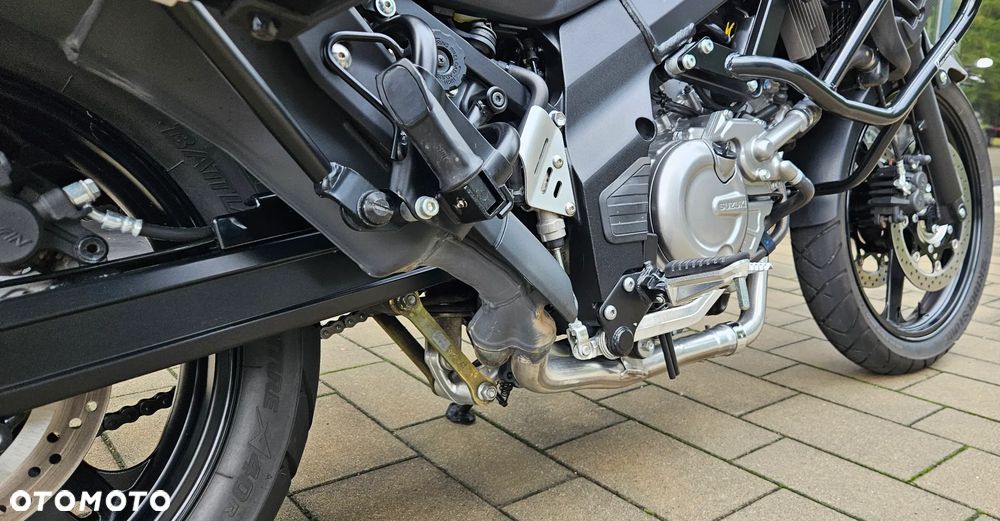 Suzuki V-STROM - 17