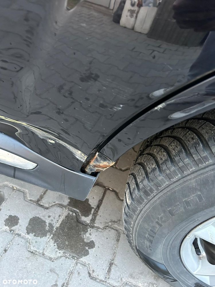 Mitsubishi Outlander 2.0 DID Intense + - 12