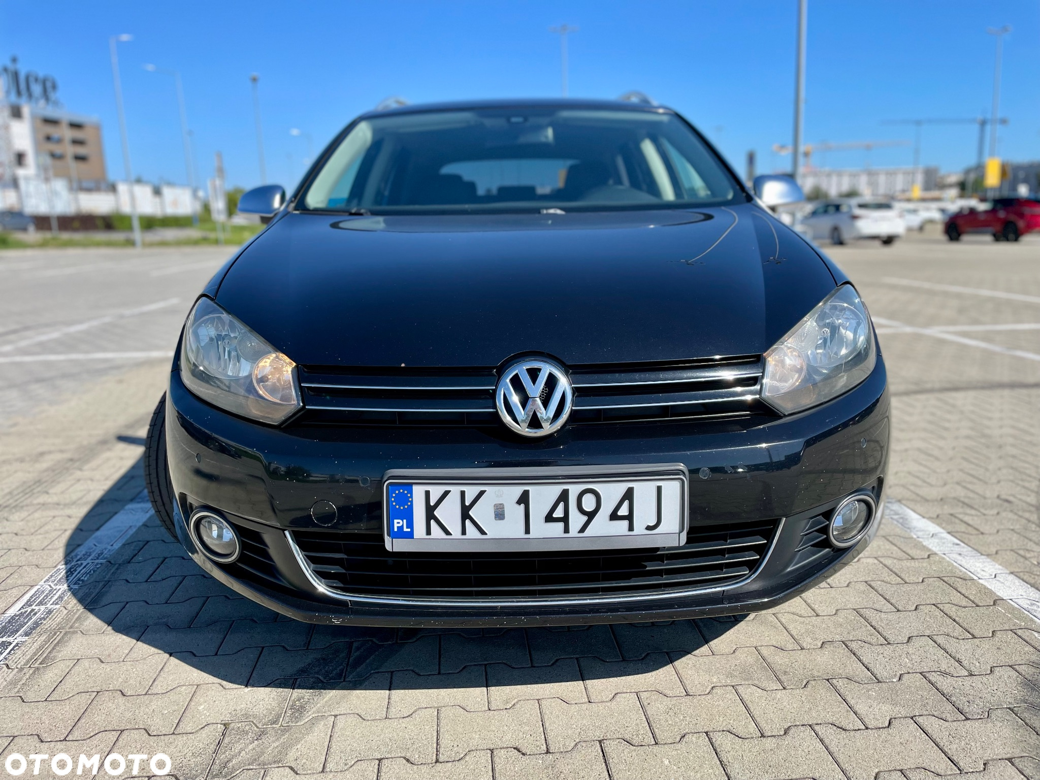 Volkswagen Golf 1.6 TDI BlueMotion Technology Comfortline - 11