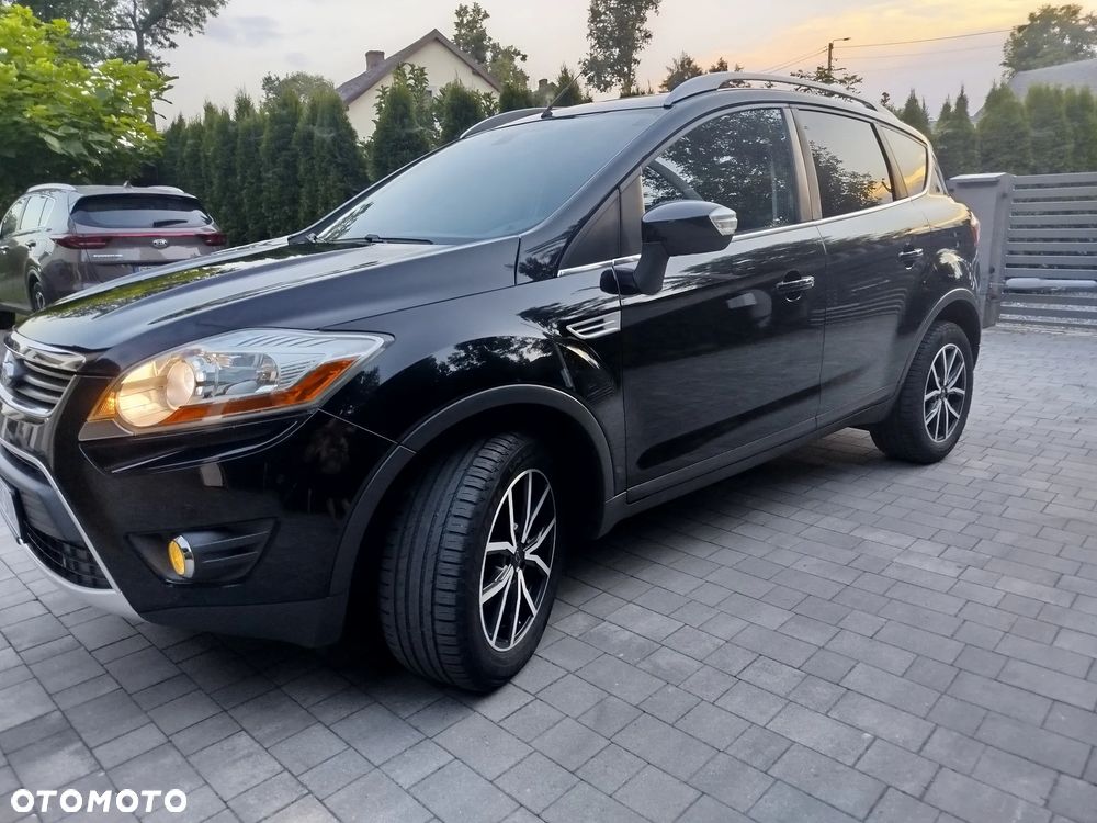 Ford Kuga 2.0 TDCi 4x4 Titanium - 2