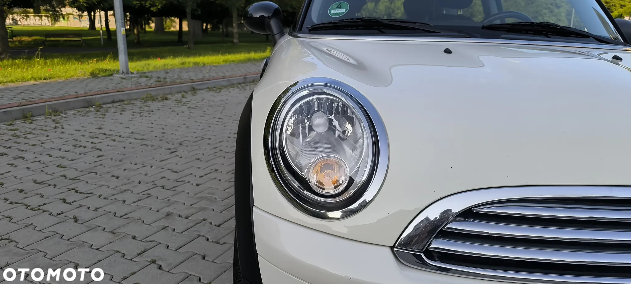 MINI ONE Standard - 34